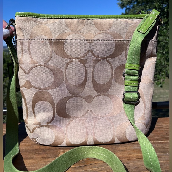 EUC Coach Crossbody - Picture 2 of 12